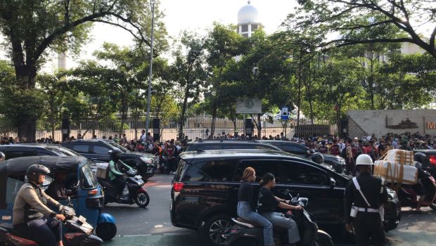 EMBOUTEILLAGES-JAKARTA-INDONESIE-CAMILLE-DALMAS