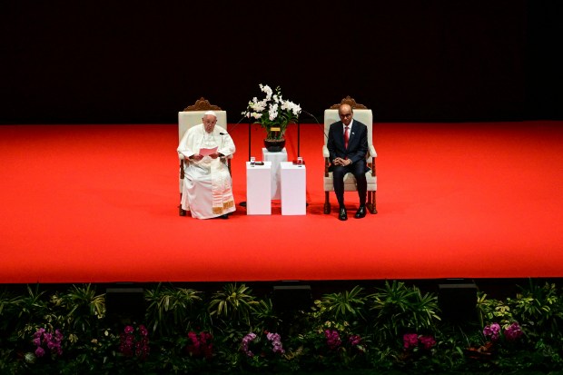 Pope-Francis-Singapore-President-Tharman-Shanmugaratnam-Singapore