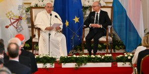 [EN DIRECT] François au Luxembourg : la richesse est &#8220;une responsabilité&#8221;