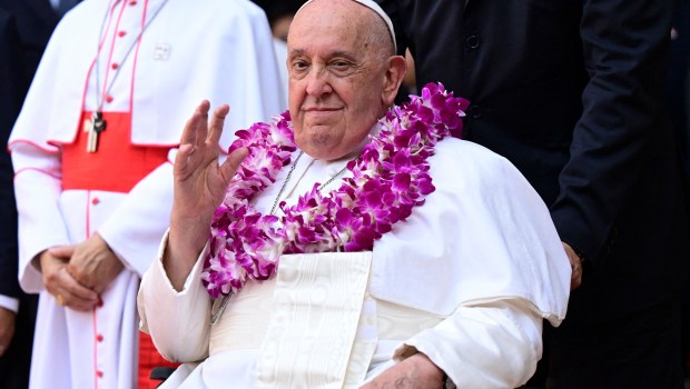 Pope-Francis-young-people-Catholic-Junior-College-Singapore