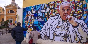 Une “papamania” gagne la Corse