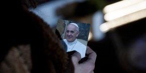 Comment soutenir le pape François éprouvé par la maladie